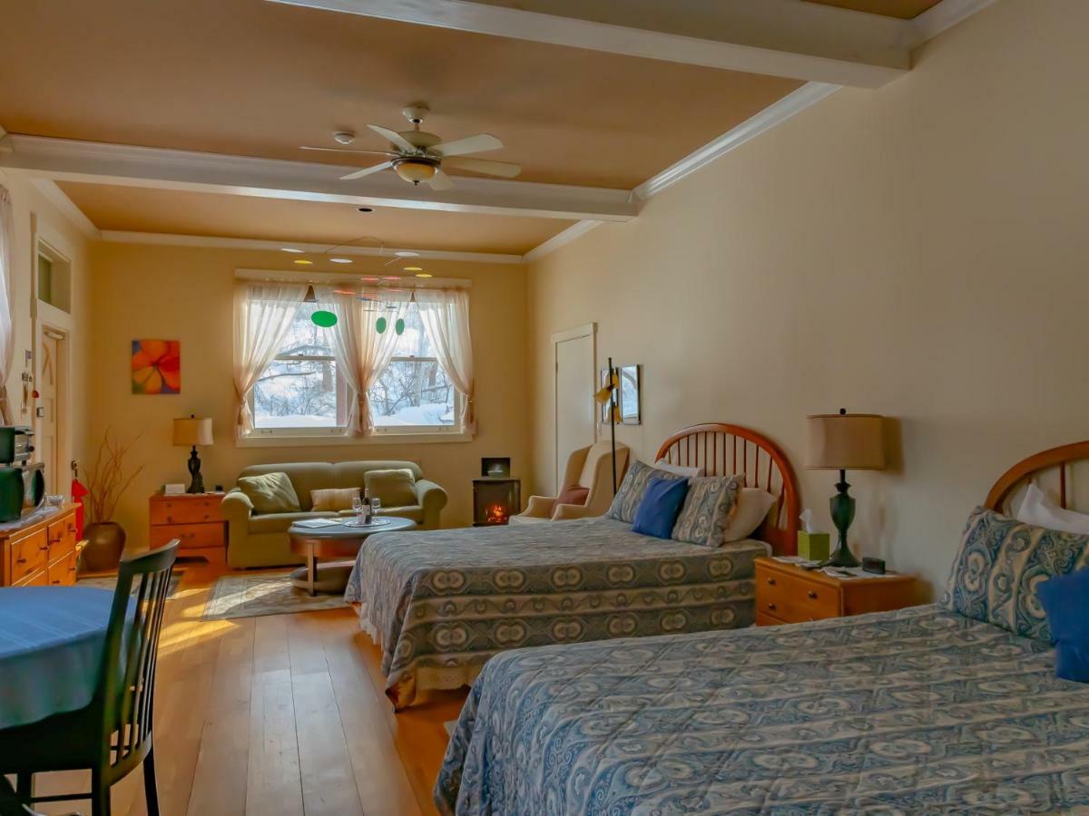 Shaker Mill Inn West Stockbridge Zewnętrze zdjęcie